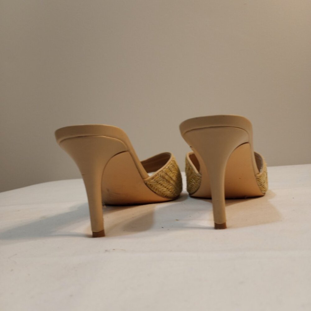 CUSHIONAIRE FABRIC SQUARE TOE KITTEN HEEL SANDALS WOMEN SIZE 9.5 - Picture 4 of 7